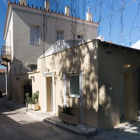 The Little Prince In Plaka アテネ エクステリア 写真