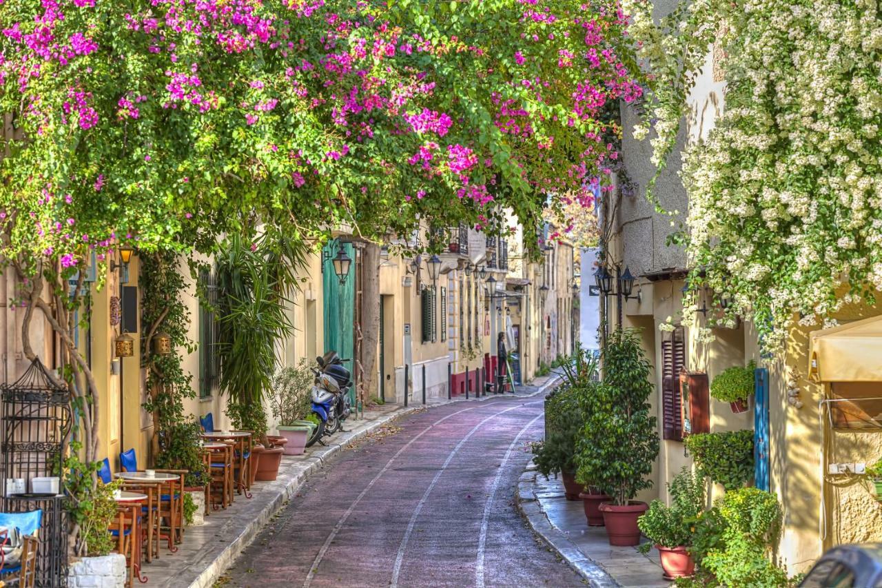 The Little Prince In Plaka アテネ エクステリア 写真